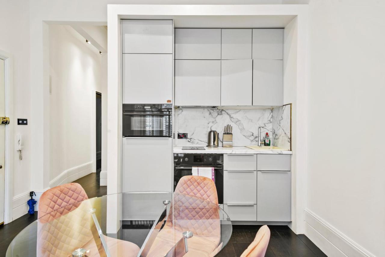 1 & 2 Bed Cosy Apartments Next To Earls Court Free Wifi London Exterior foto